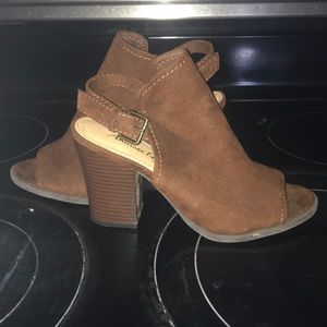 Brown Suede open booties